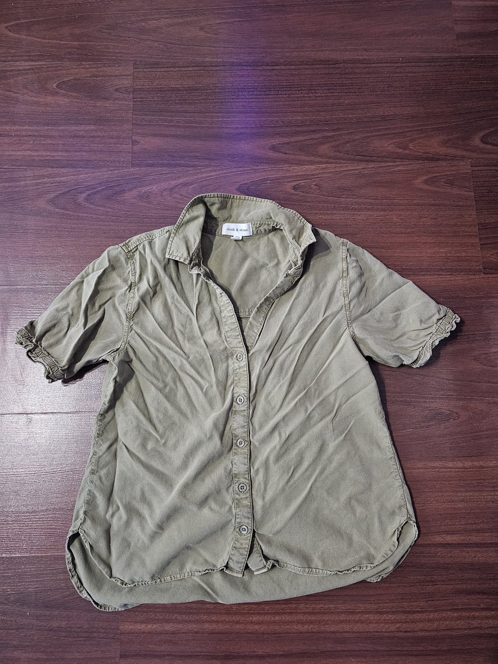 cloth & stone Olive Green Short-Sleeve Button Down Shirt